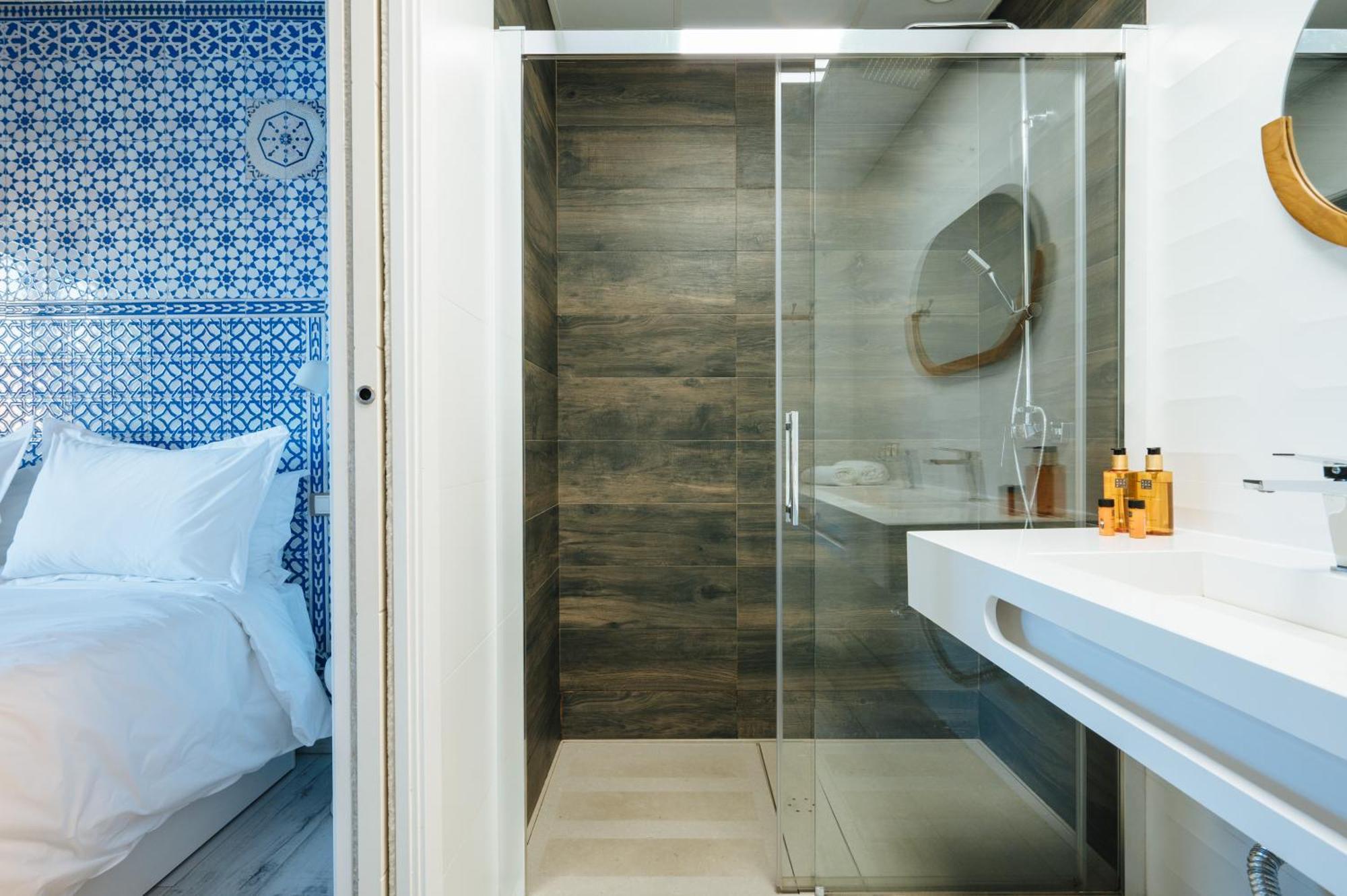 Apartamentos "El Escondite De Triana" Seville Luaran gambar