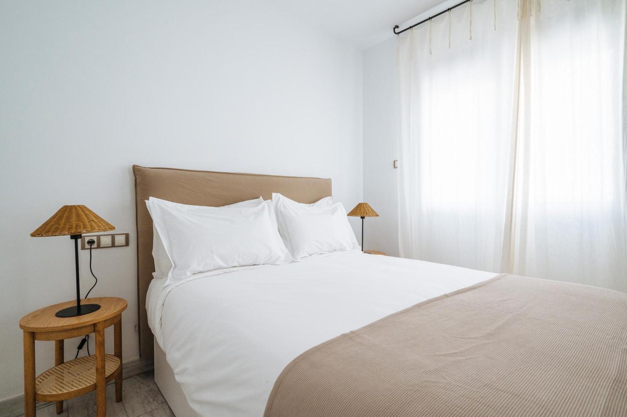 Apartamentos "El Escondite De Triana" Seville Luaran gambar