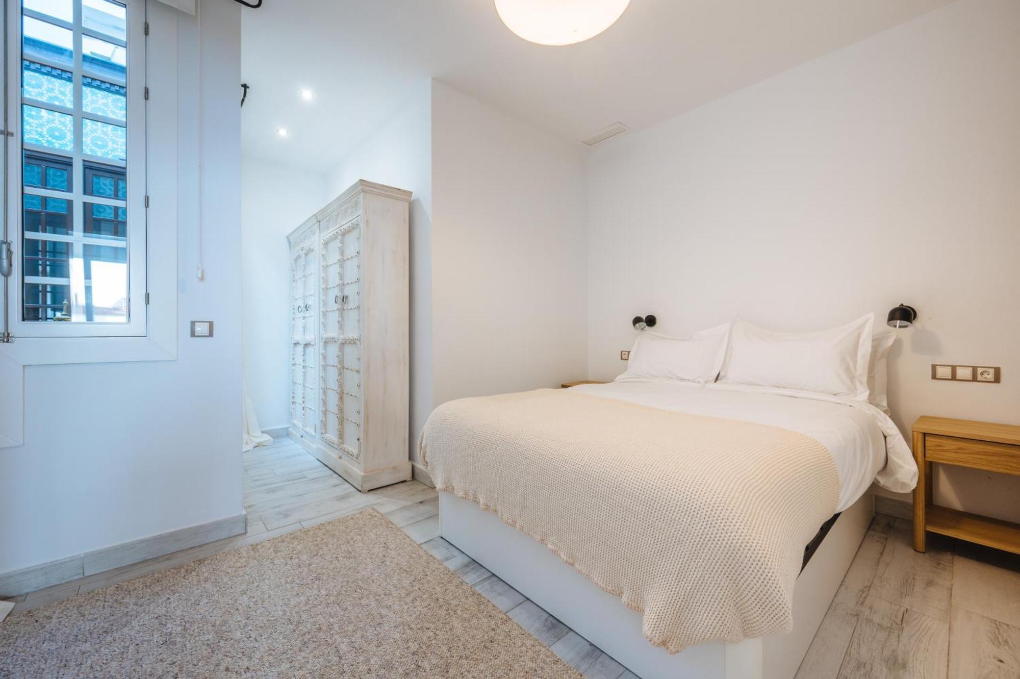 Apartamentos "El Escondite De Triana" Seville Luaran gambar